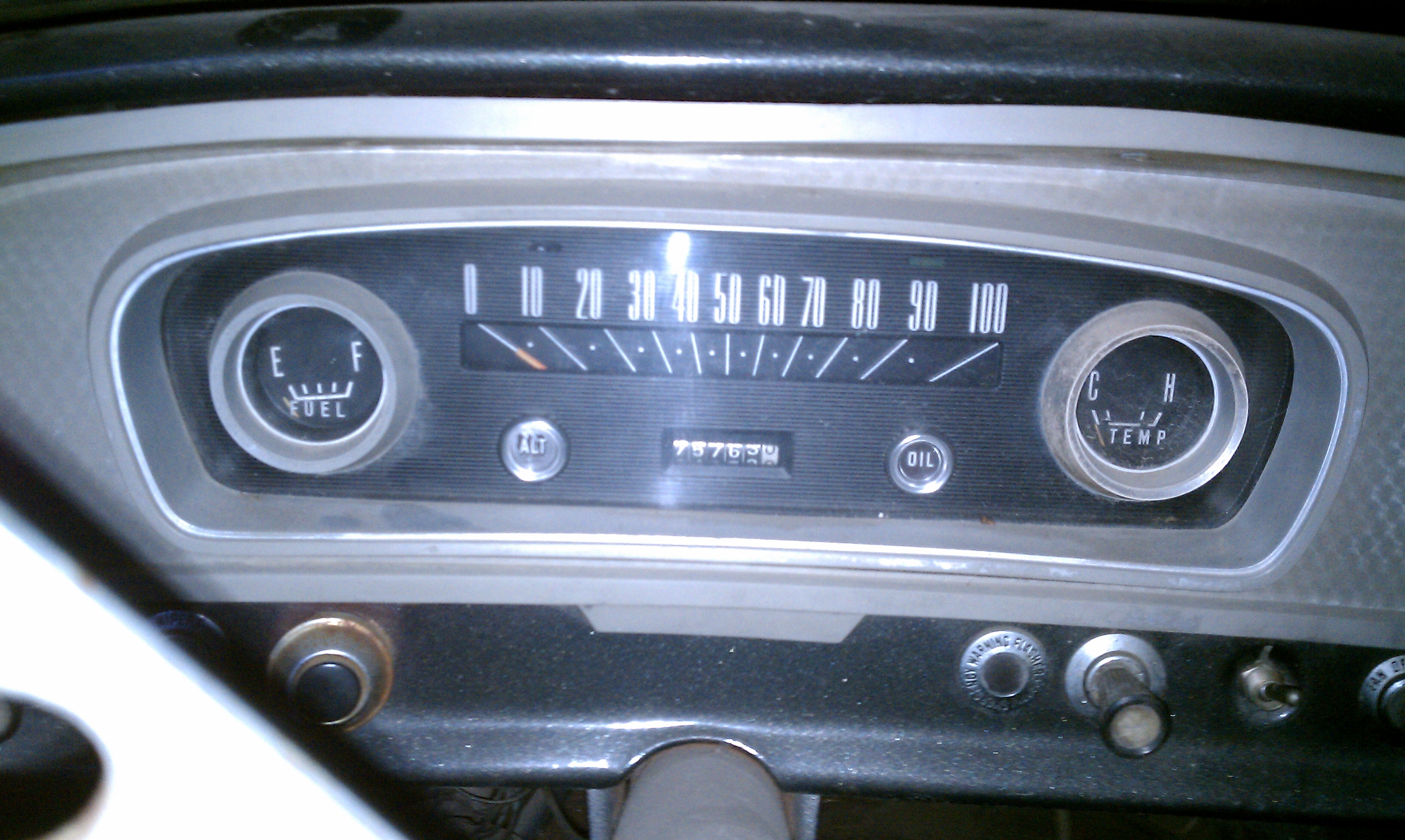 Odometer reads 75763