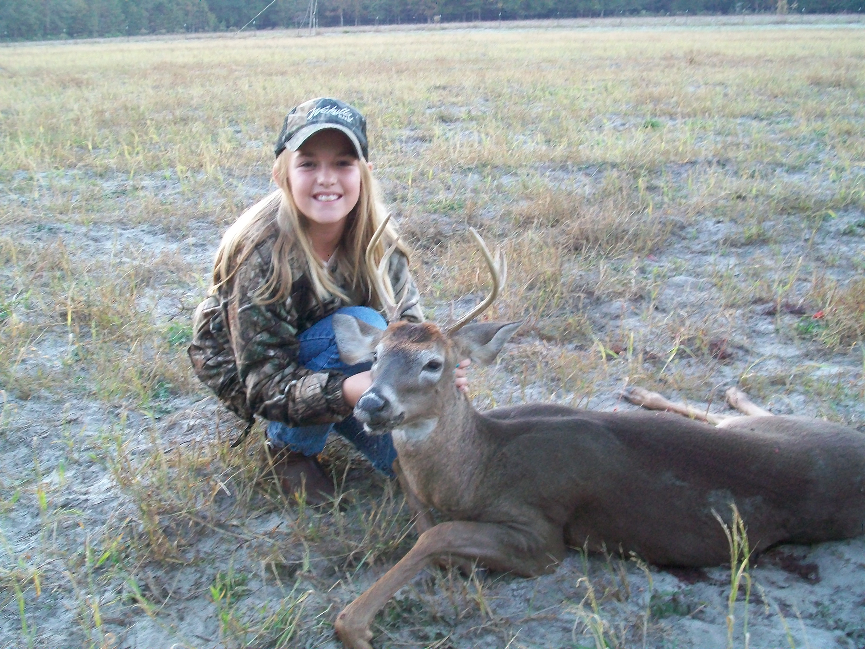 AnneMariesfirstbuck 001.JPG