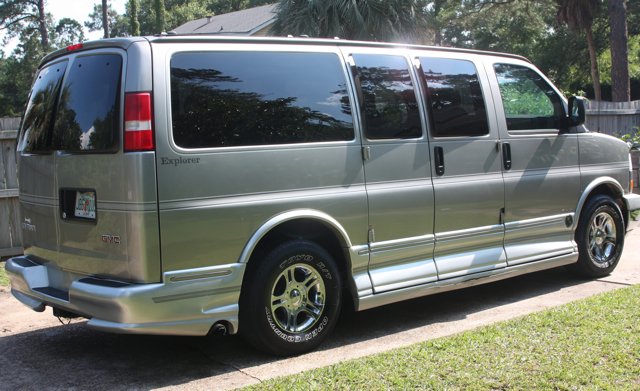 GMC Explorer conversion van 3 (1).jpg