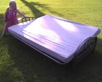 futon1.jpg
