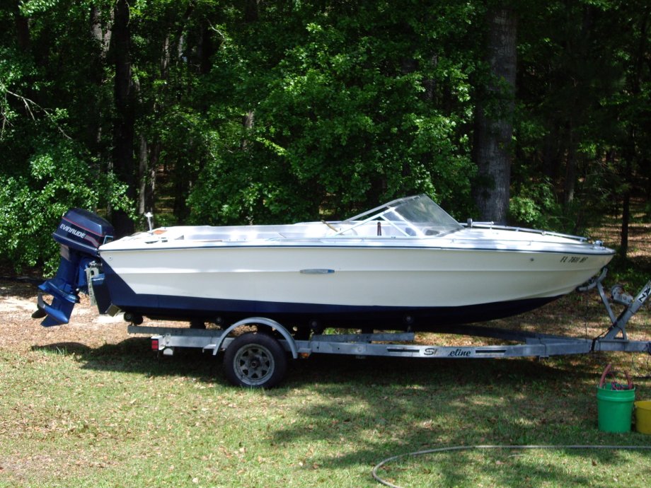 1995 Searay - 18.5ft  refrub to new with like new Shoreline trailer.jpg